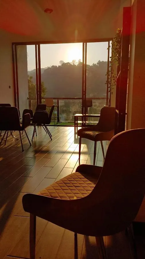 Homestay Aura Residence Katugastota