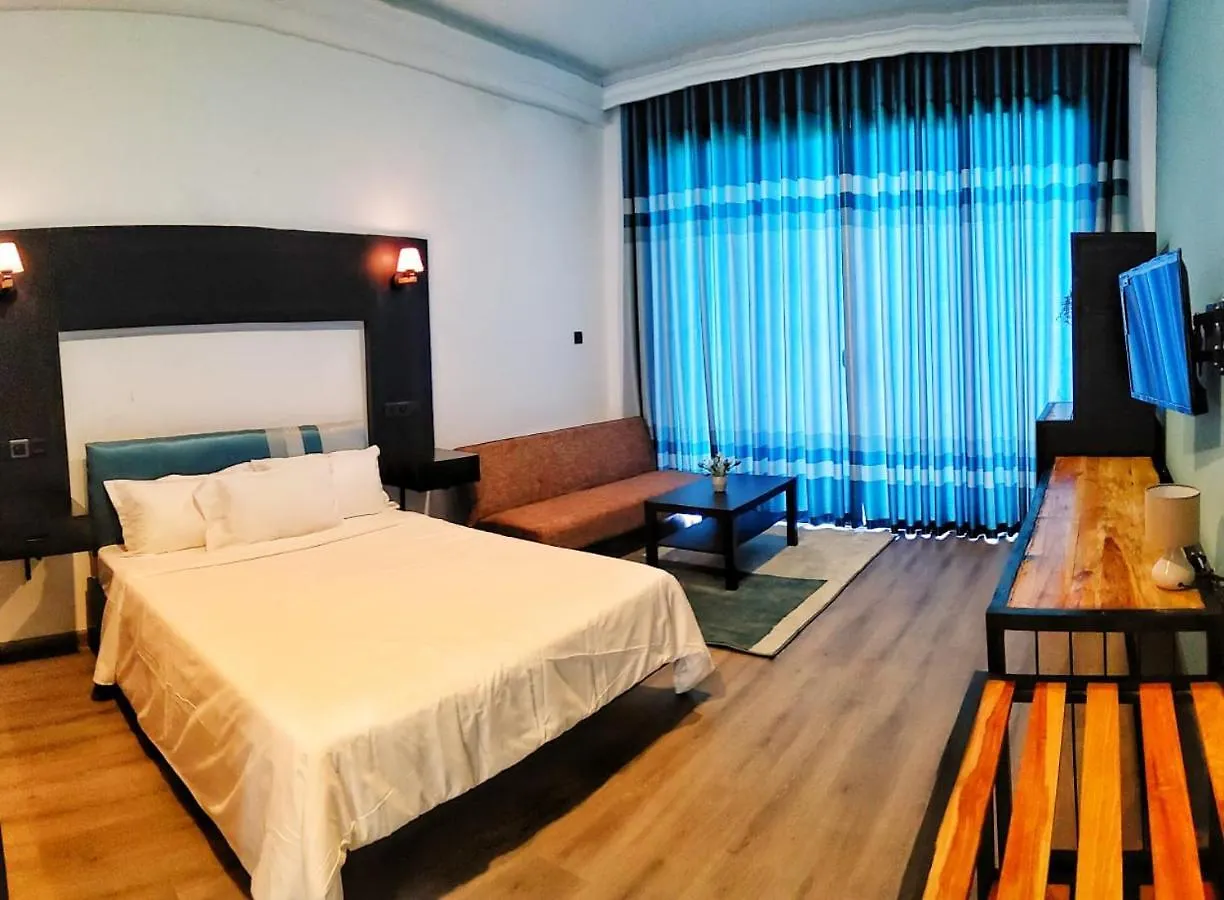 Aura Residence Katugastota Homestay