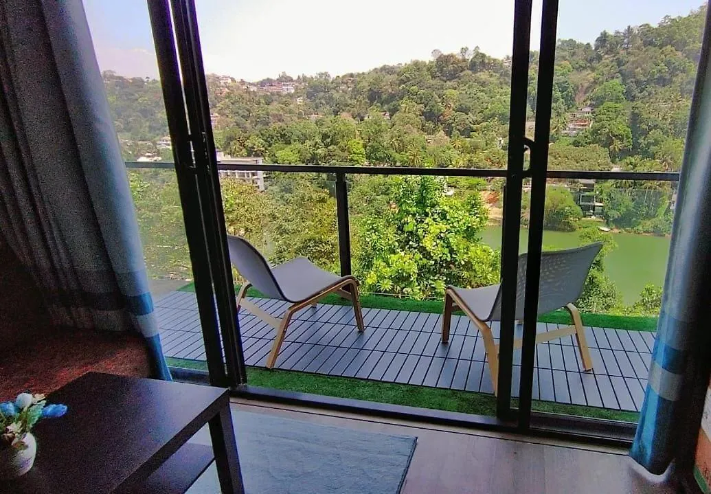 Homestay Aura Residence Katugastota
