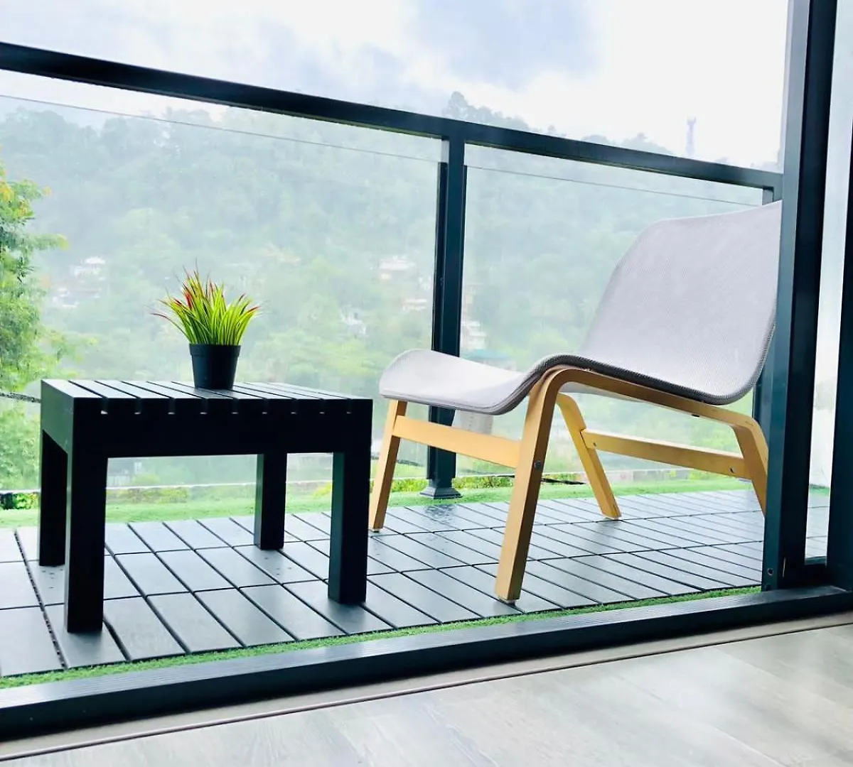 Aura Residence Katugastota 0*,