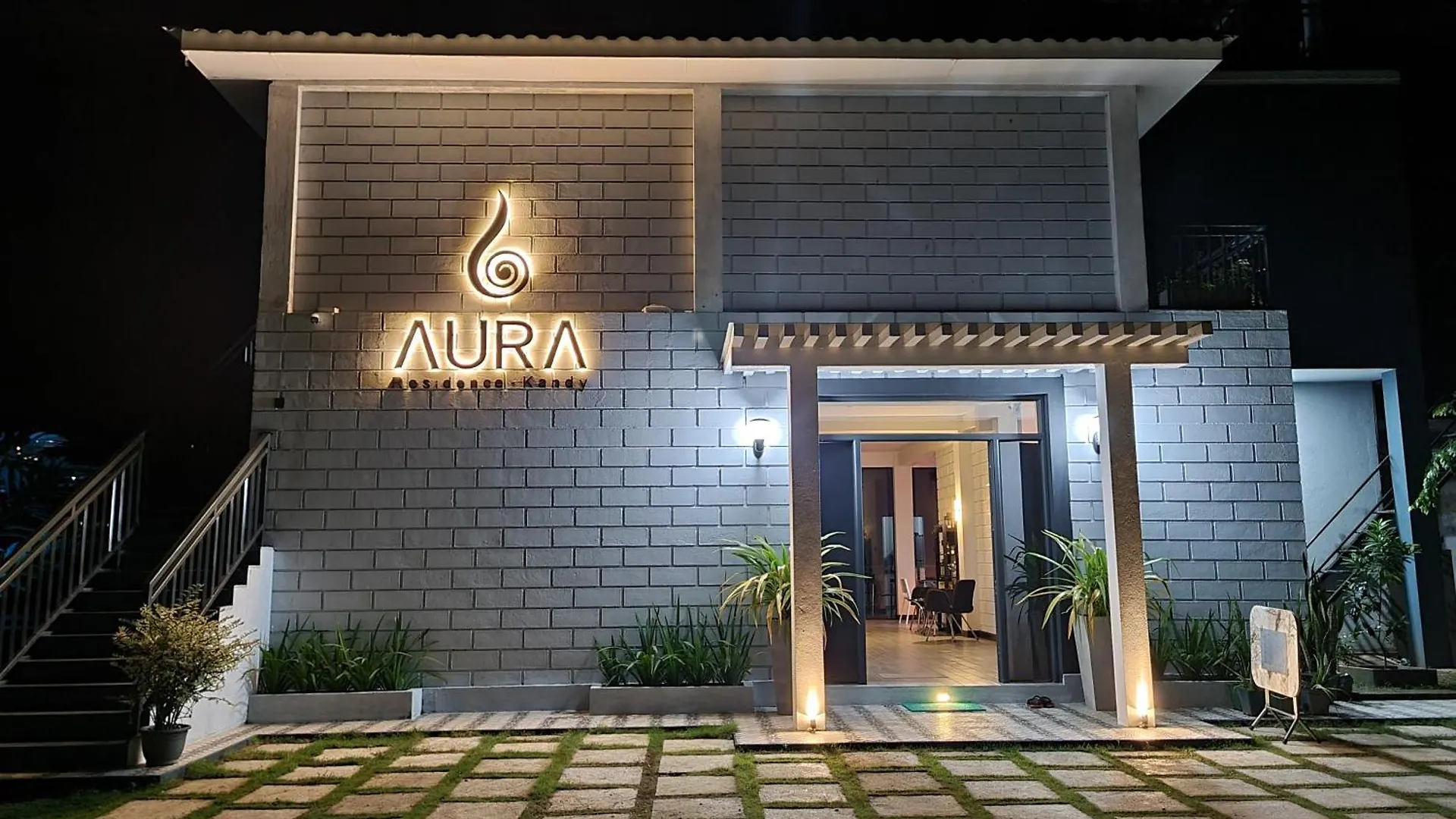 Homestay Aura Residence Katugastota Sri Lanka